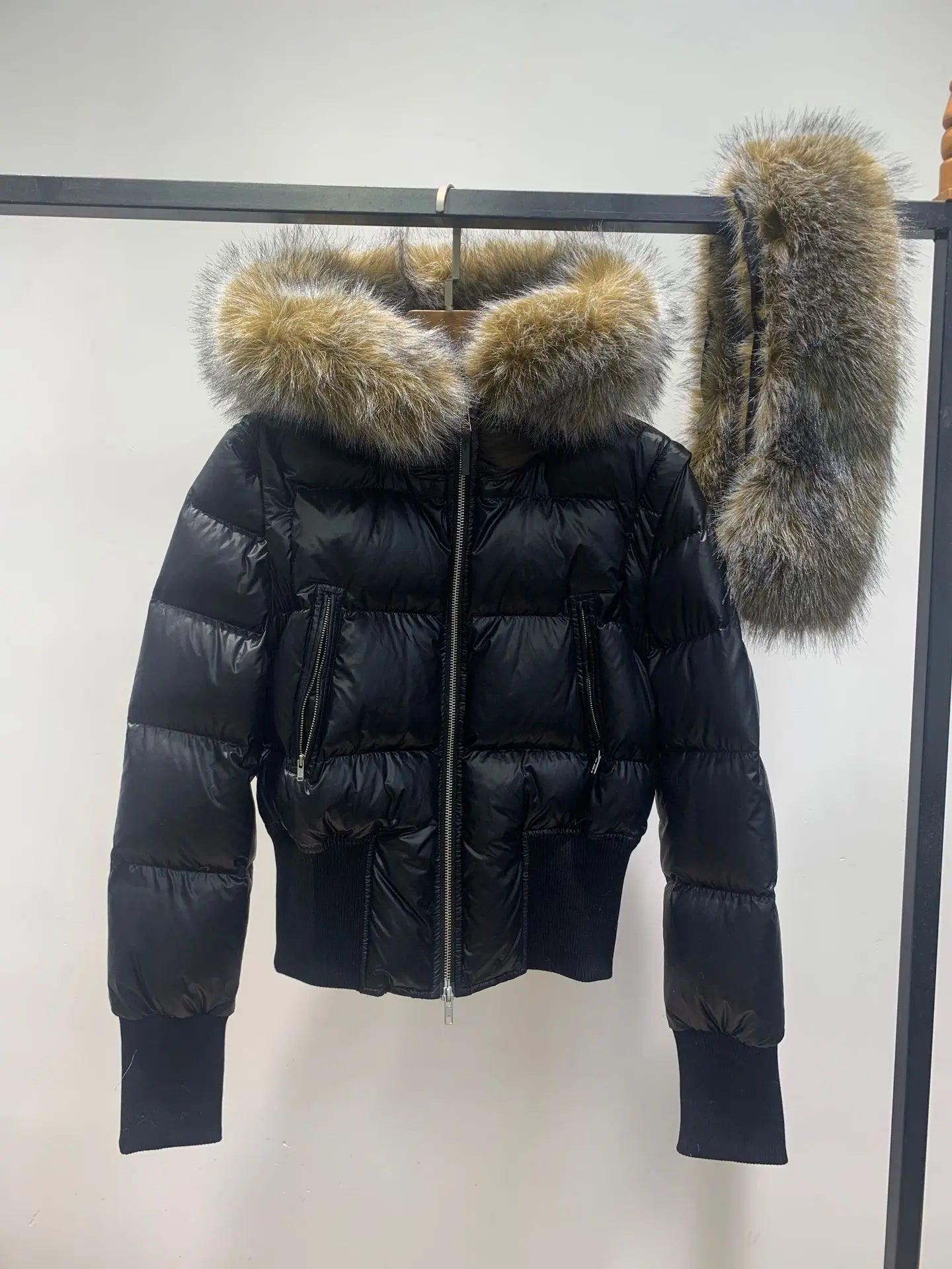 Doudoune « TrendNova Skyline Puffer » – Hiver Chic & Urbain ❄️🏙️